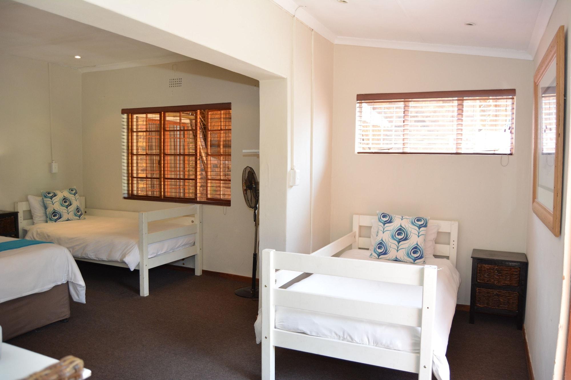 Aero Guest Lodge Kempton Park Luaran gambar