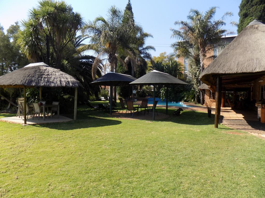 Aero Guest Lodge Kempton Park Luaran gambar