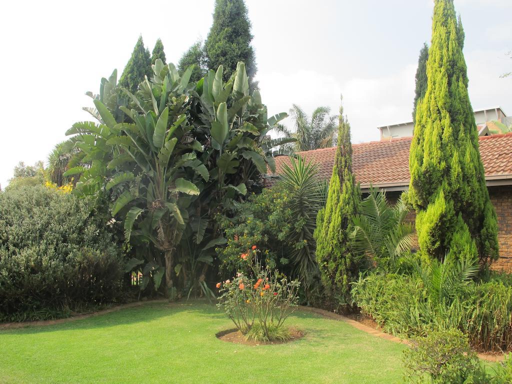 Aero Guest Lodge Kempton Park Luaran gambar